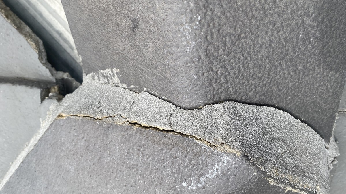 Mortar cracking, recorded on a defect investigation in Austral