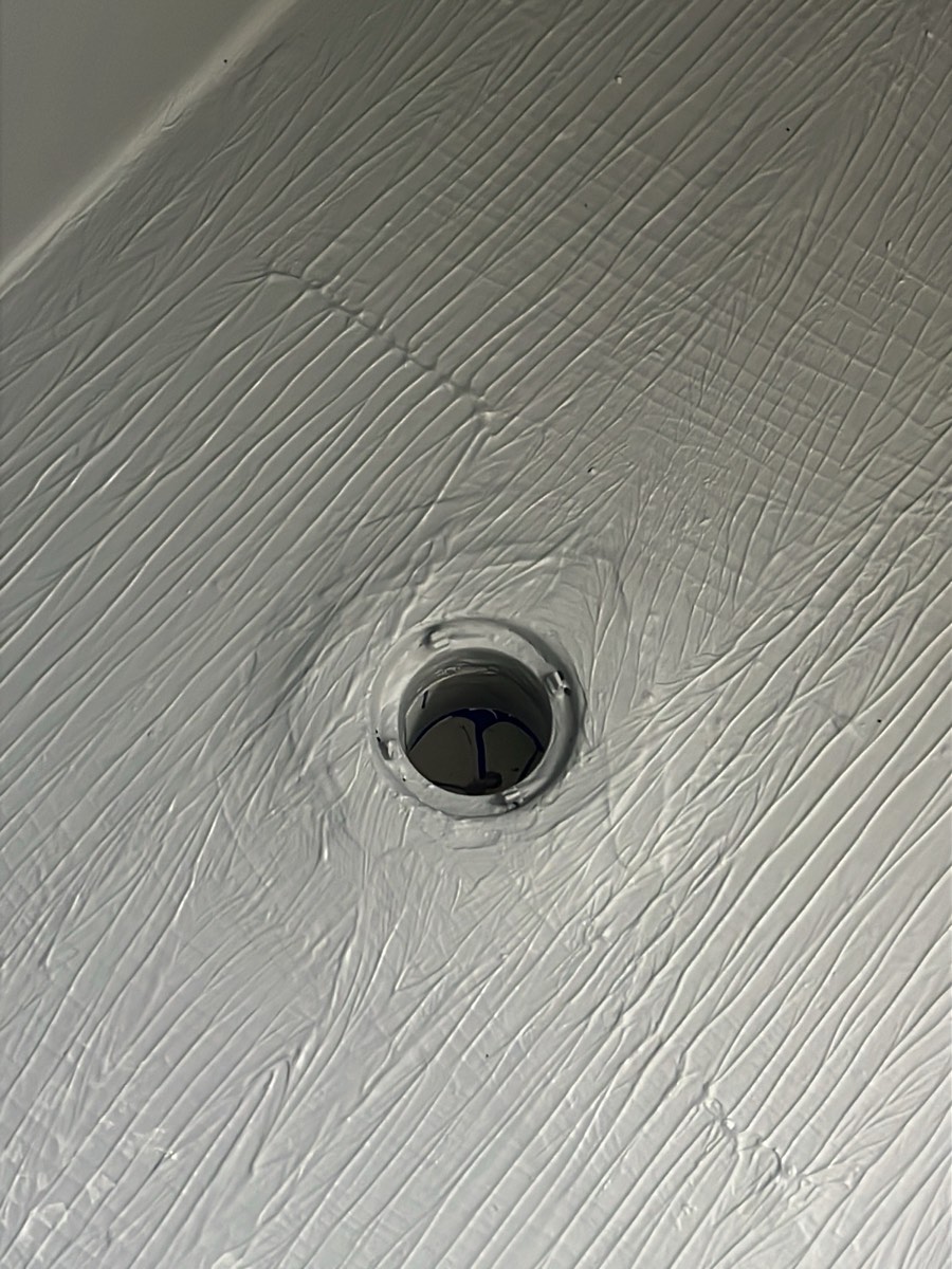 A third flange set at the wrong height, Austral